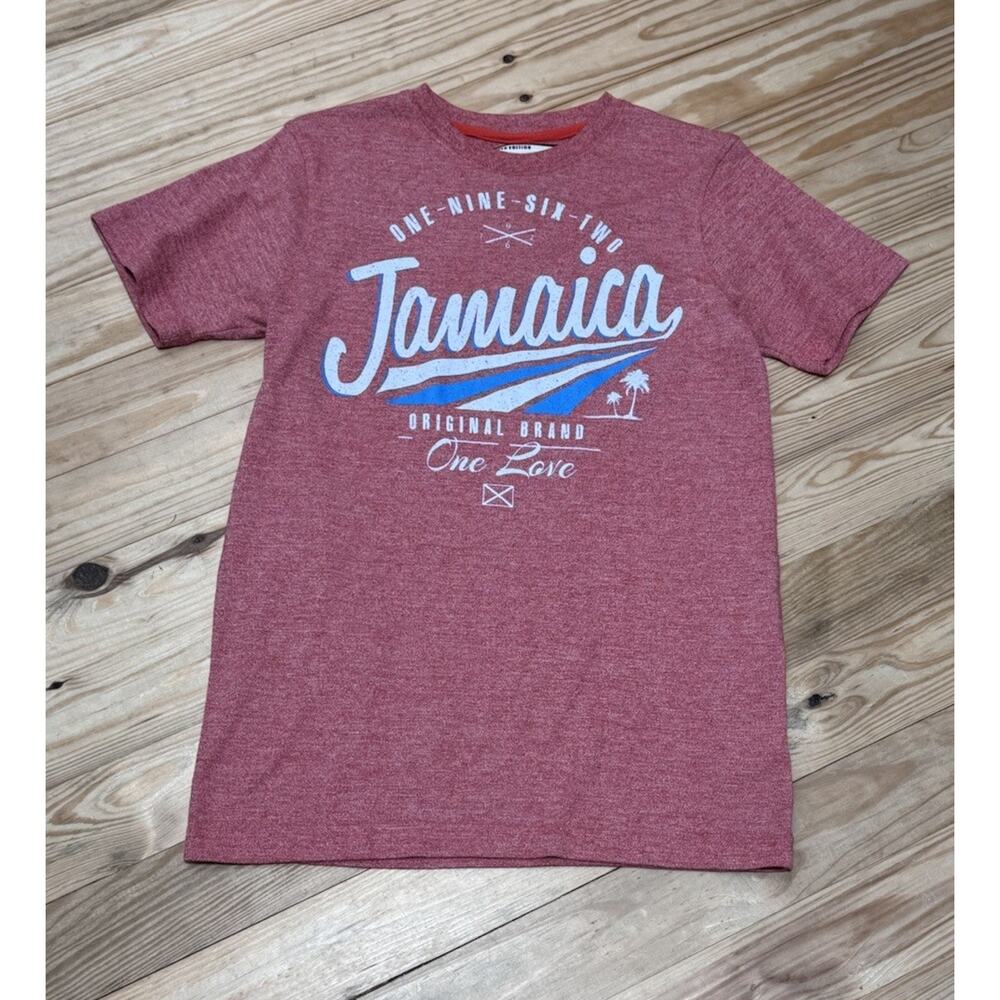 Life Styles LS Trademark Jamaica 1962 Graphic Tee Adult M Red Graphic T-Shirt